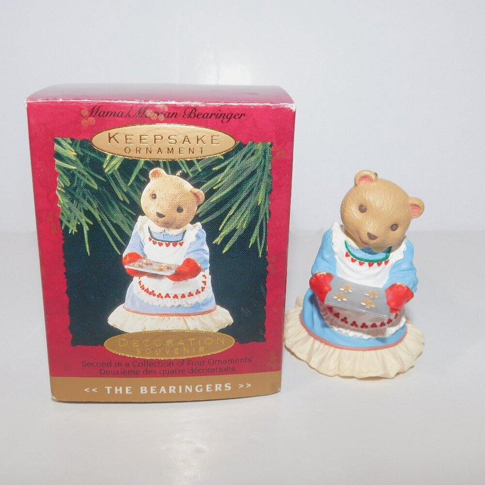 The Bearingers collection Mama Bear Baking Christmas Tree Ornament 1993 Hallmark